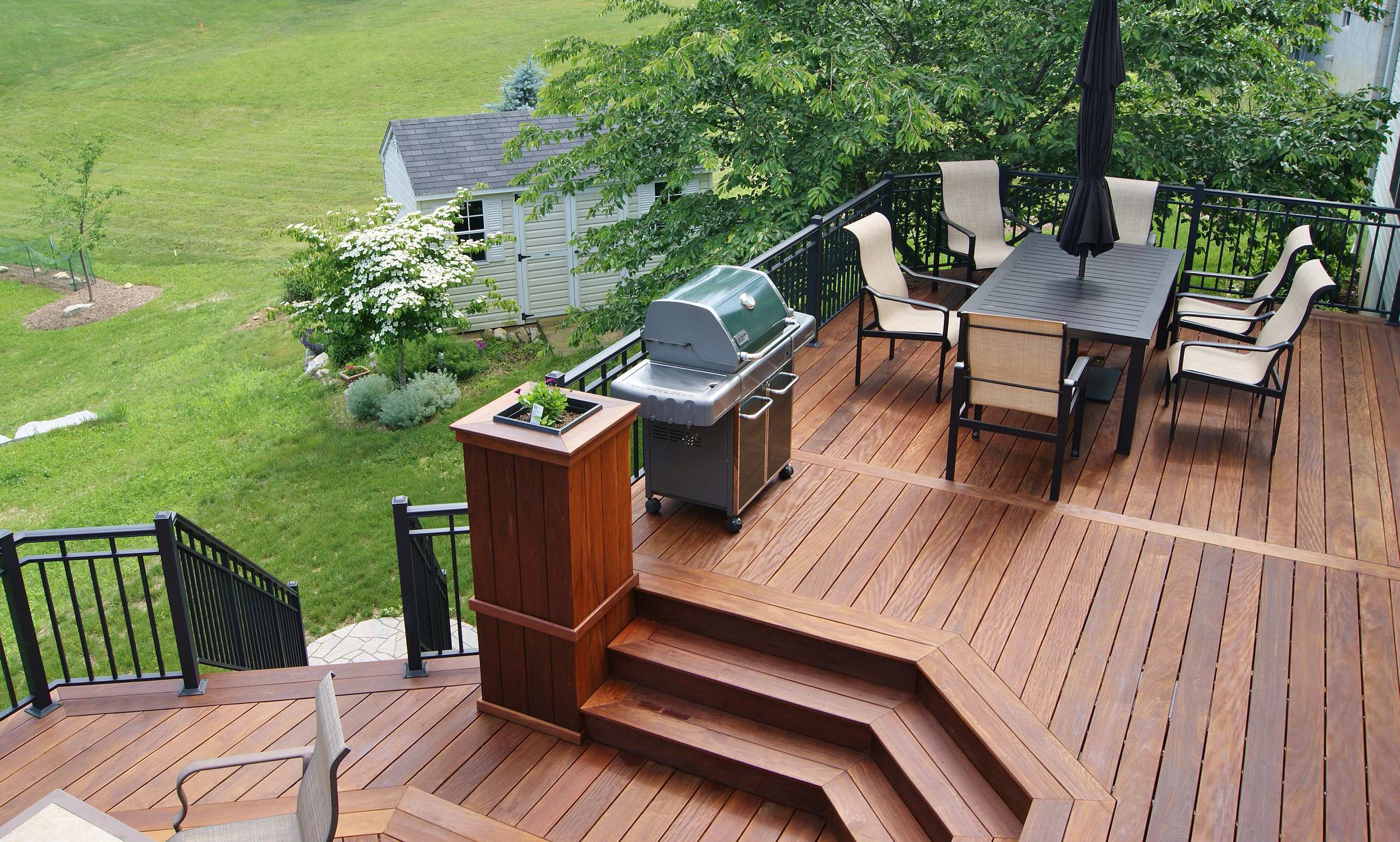 Best Deck Designs to Elevate Your Outdoor Living in 2026