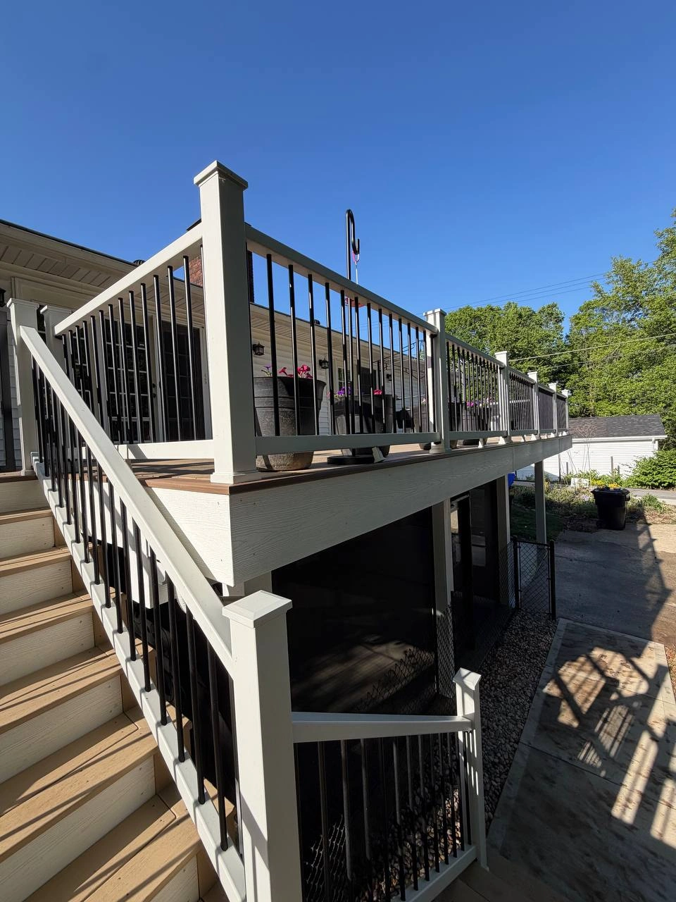 Deck and Siding Project 19 - Lexington KY